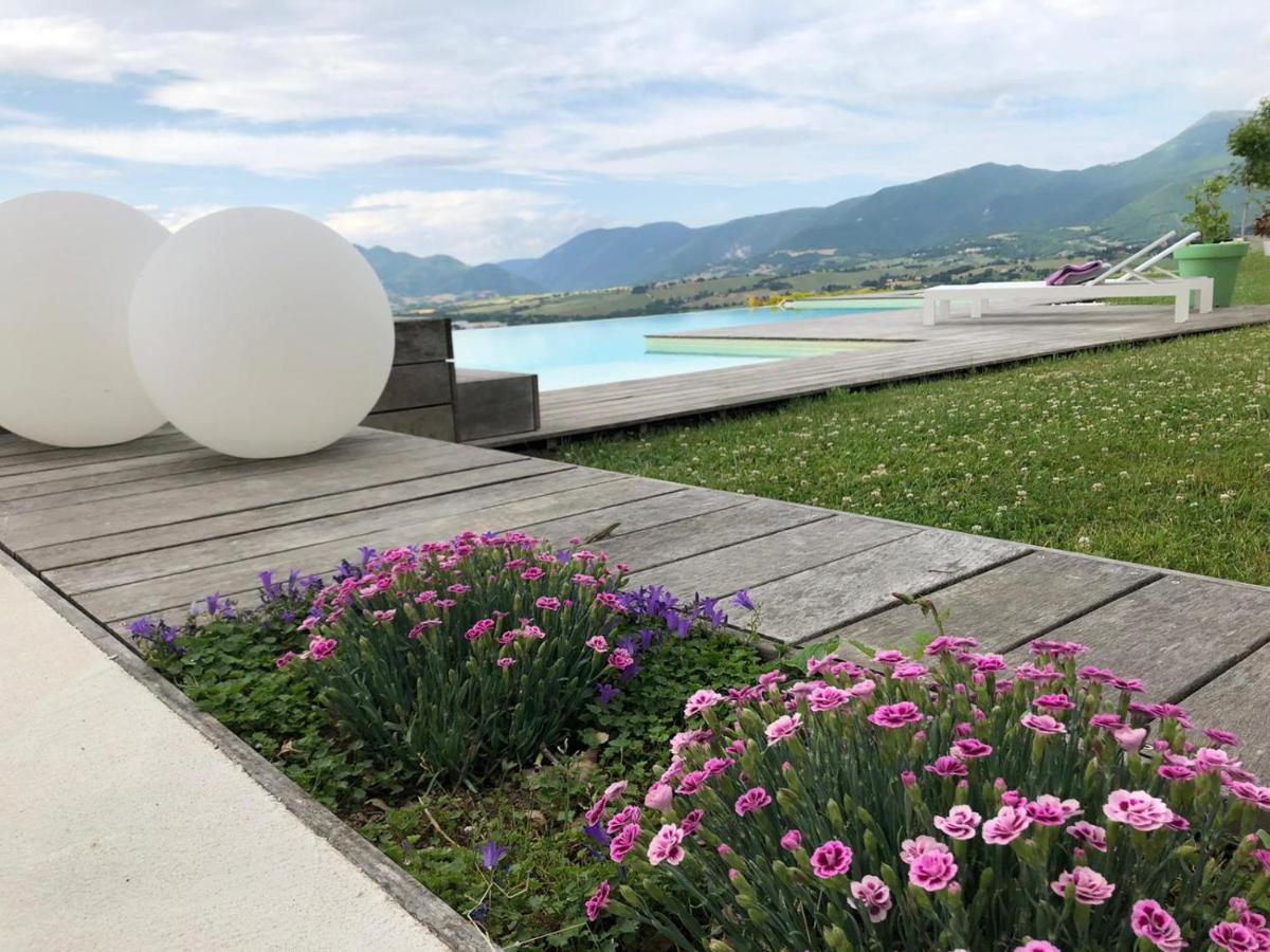 Serre Alte Landscape Luxury Rooms Matelica Eksteriør billede