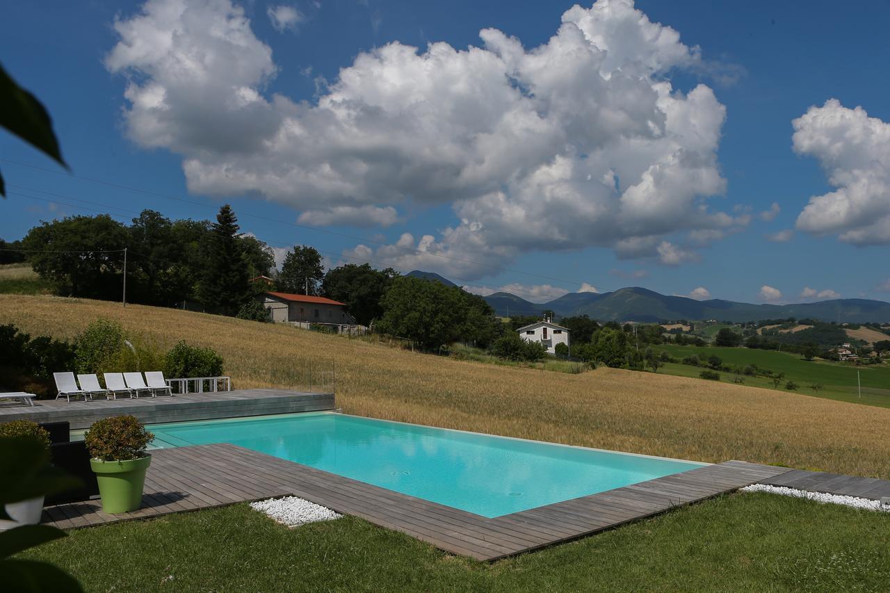Serre Alte Landscape Luxury Rooms Matelica Eksteriør billede